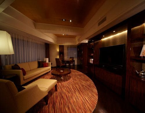 プレミアムスイート　ベッドルーム