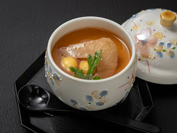 【雪つばき会席】鮑・甘鯛・やまぐち和牛燦を味わう美食会席