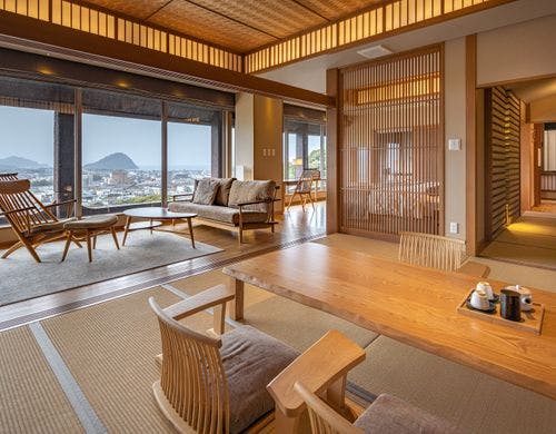 【特別室 栞】最上階 半露天風呂付き和洋室