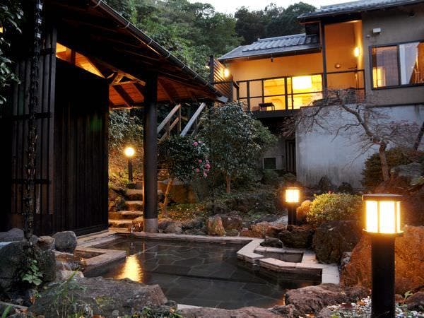 【Hikari】Pemandian terbuka di taman