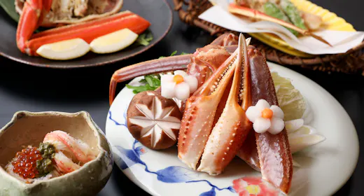 九兵衛の絶品シリーズ・冬の日本海の王様【ズワイガニの膳】朝夕個室食~大浴場&貸切計9カ所無料湯めぐり