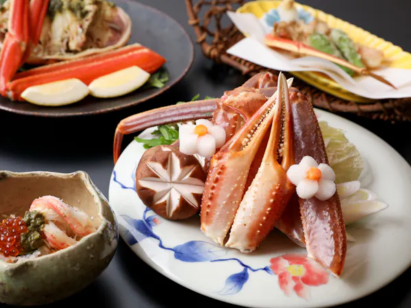九兵衛の絶品シリーズ・冬の日本海の王様【ズワイガニの膳】朝夕個室食~大浴場&貸切計9カ所無料湯めぐり