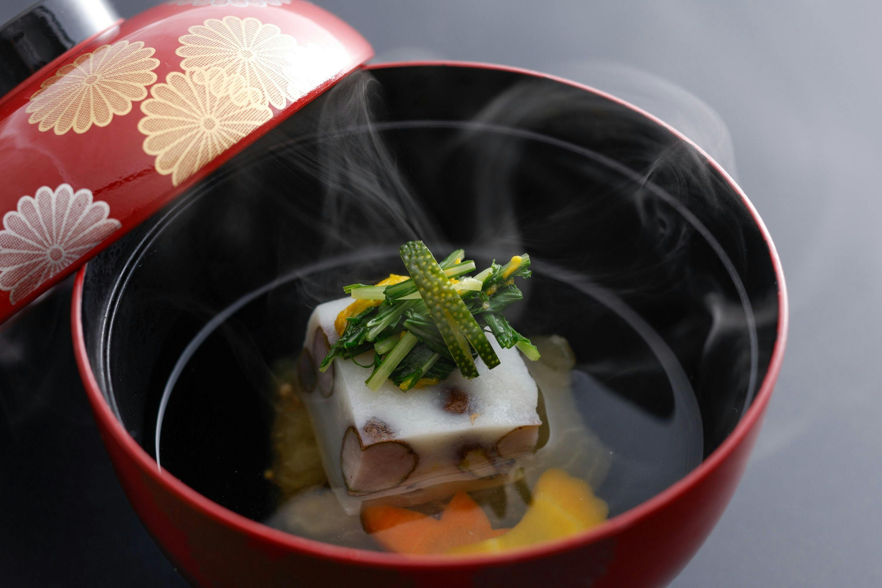 【秋・夕食】季節の御椀［一例］清汁仕立て