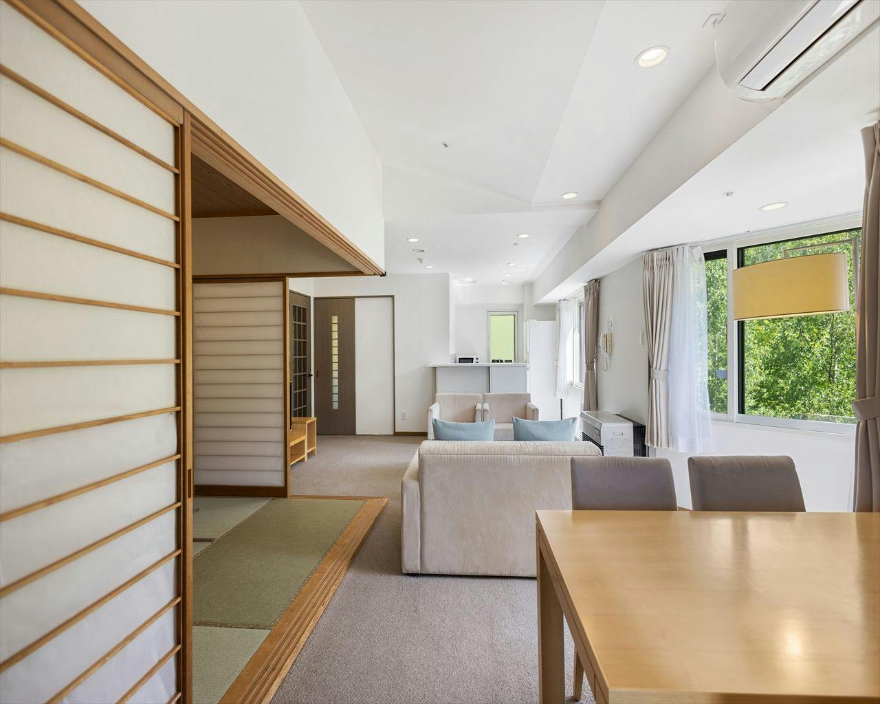 ワンニセコリゾートタワーズ（ONE NISEKO RESORT TOWERS）