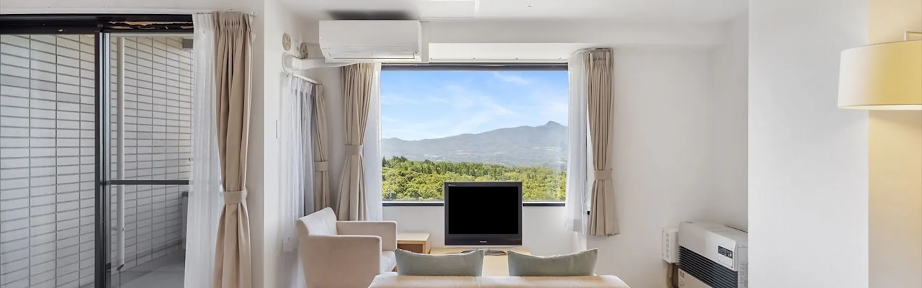 ワンニセコリゾートタワーズ(ONE NISEKO RESORT TOWERS)