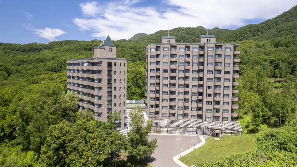 ONE NISEKO RESORT TOWERS