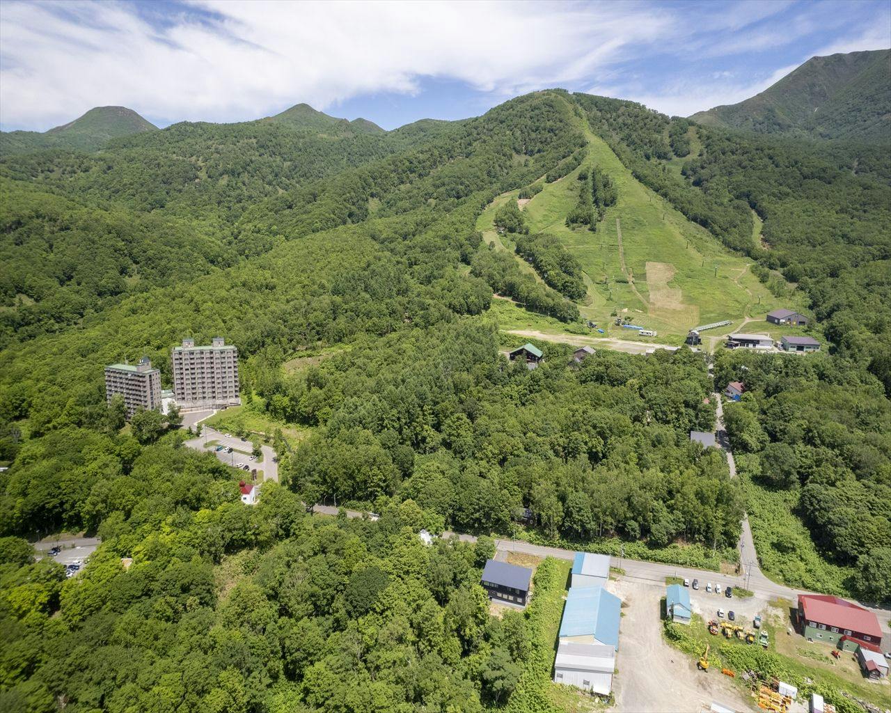 ワンニセコリゾートタワーズ（ONE NISEKO RESORT TOWERS）