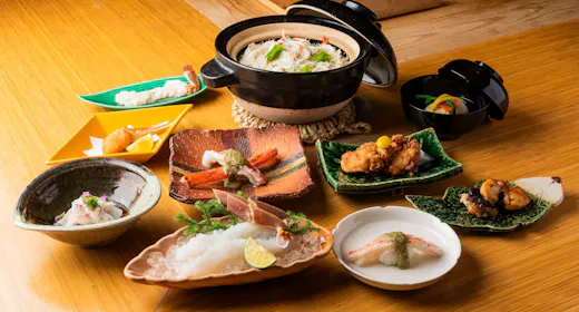 【カウンター割烹/露庵温味】新春 河豚と蟹で冬の滋味を愉しむ ミシュラン掲載の和会席|冬季限定