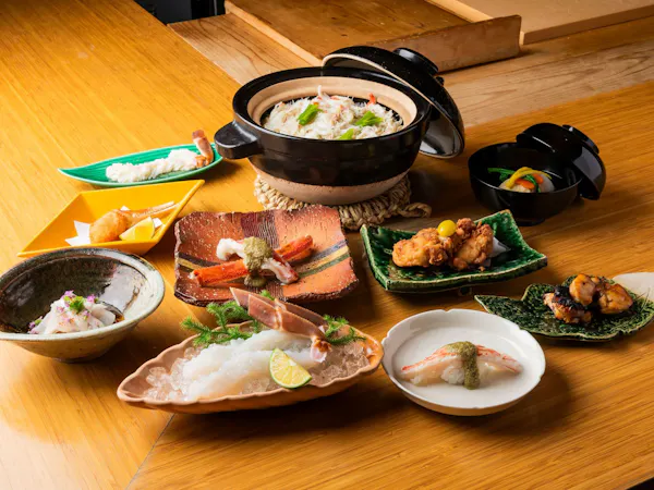 【カウンター割烹/露庵温味】新春 河豚と蟹で冬の滋味を愉しむ ミシュラン掲載の和会席|冬季限定