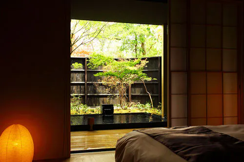 ห้องพักแยกส่วนพร้อมอ่างอาบน้ำกลางแจ้ง (สไตล์ตะวันตก)