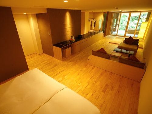 露天風呂付き客室の一例（201号室）