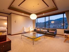 嬉野河畔に佇む日本のリゾート　和多屋別荘