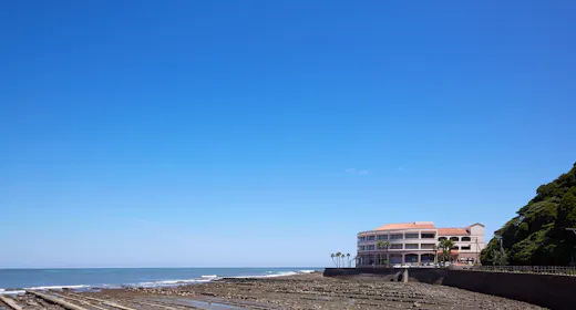 「素泊まり」チェックイン21:00までOK/大浴場温泉23:00まで