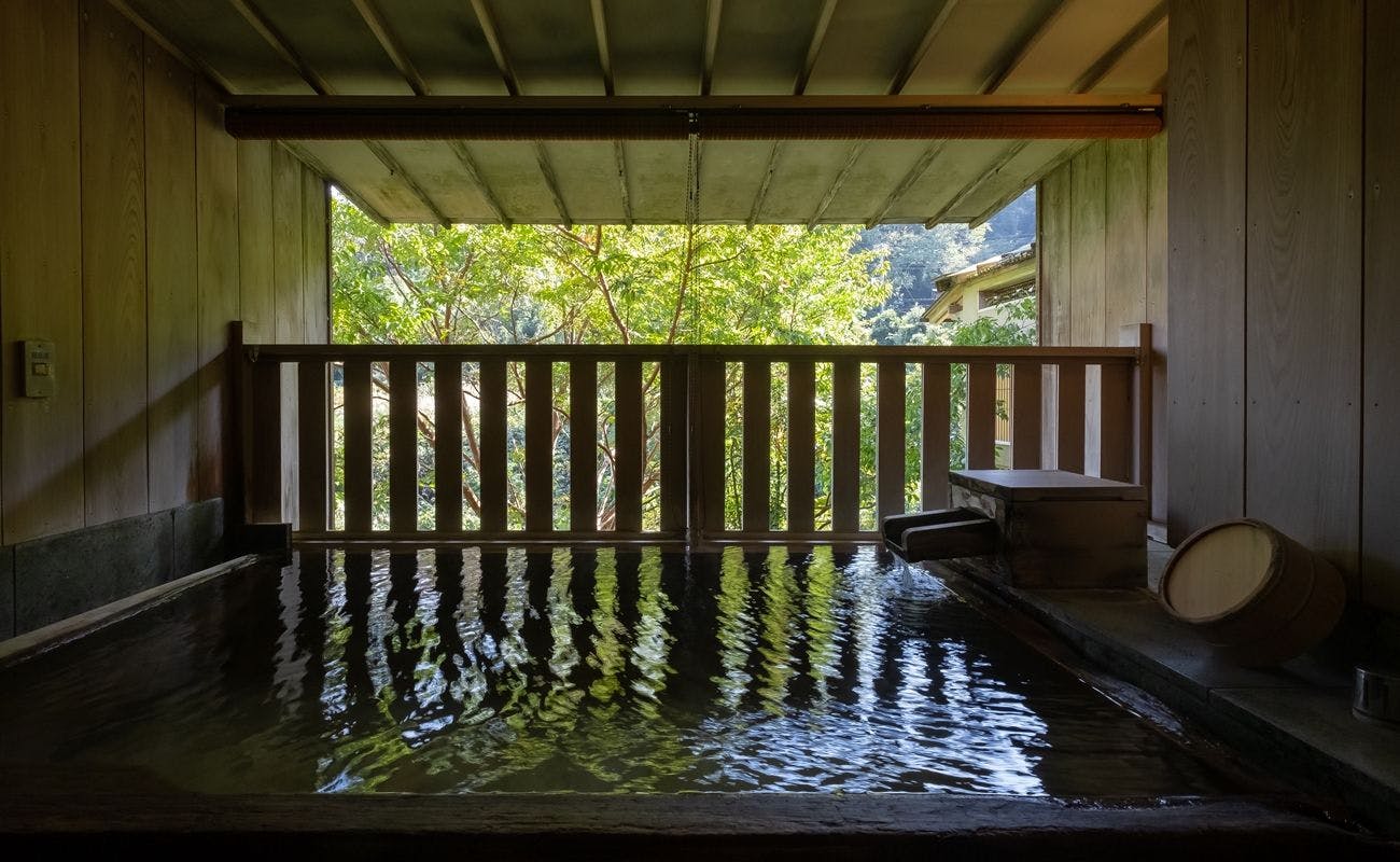 万葉の里 白雲荘