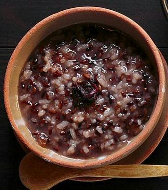 【1泊朝食】名物・温泉がゆで迎える心ほどける朝！「温泉がゆ」×無料貸切風呂で整う癒しのひとときを