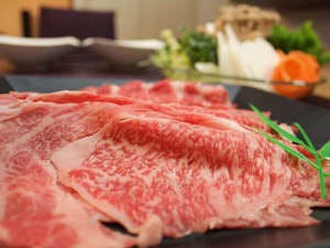 【1泊2食｜10-2月スタンダード】伊豆牛すき焼き×地場野菜！とろける味わい＆無料貸切風呂で癒し時間