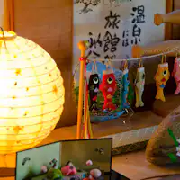 ของใช้เล็กๆ น้อยๆ แบบญี่ปุ่นในสถานที่แสดงถึงการต้อนรับอย่างอบอุ่น