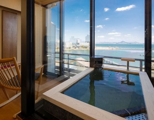 「優雅」半露天風呂