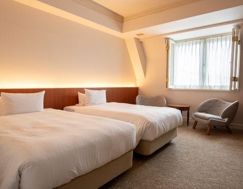 スタンダードツイン／テラスなし／最上階