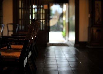 【1泊2食｜菊之湯の定番】重厚な「本棟造り」の和空間で、信州の旬味と肌に優しい浅間の湯を愉しむ休日