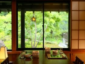 川場温泉　清流の里　錦綉山荘