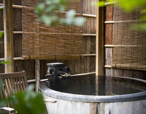 【秋海棠／しゅうかいどう】客室露天風呂