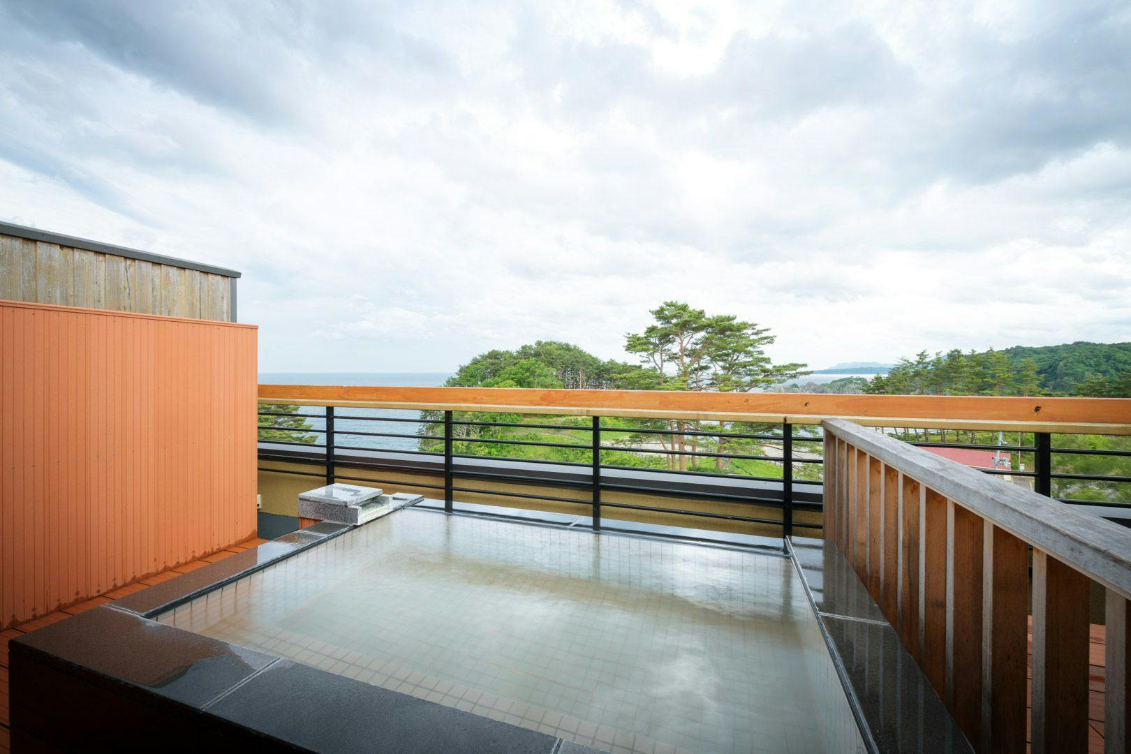 【貸切風呂】露天風呂（冬停止）※温泉なし