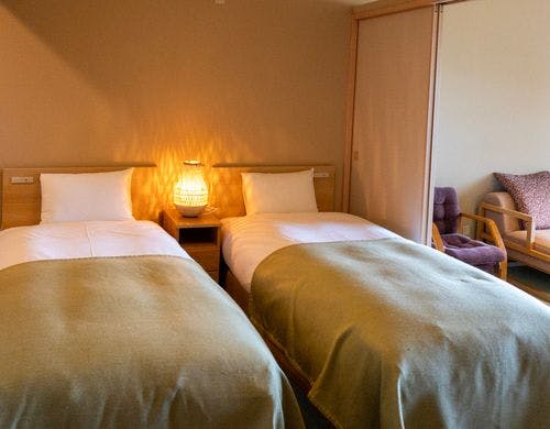 【本館・たろうの庵】８帖＋６帖