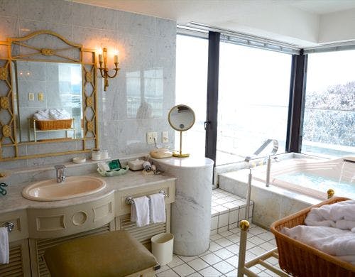 ロイヤルスイートリビング