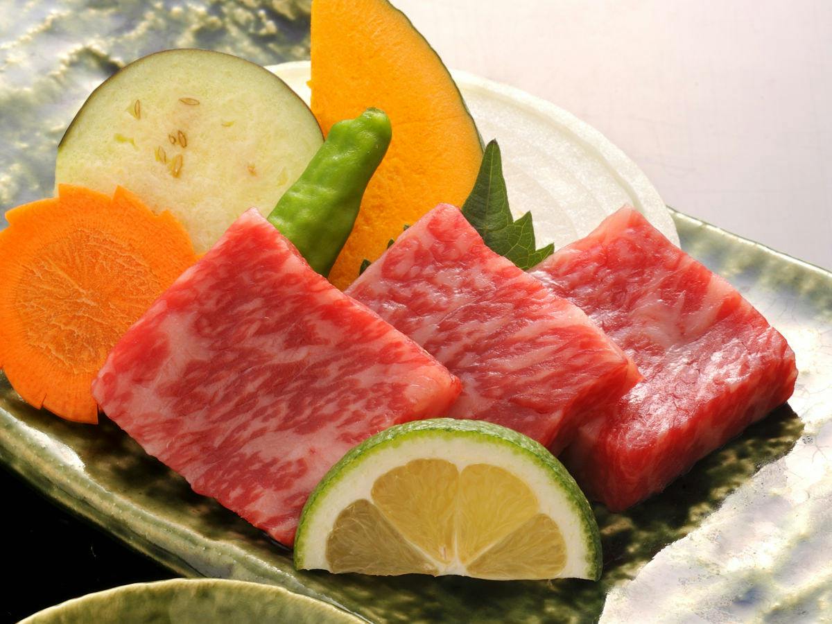 【本館・丘ノ想｜特選会席・おおいた和牛】A4以上の「ブランド牛」を堪能／2食付