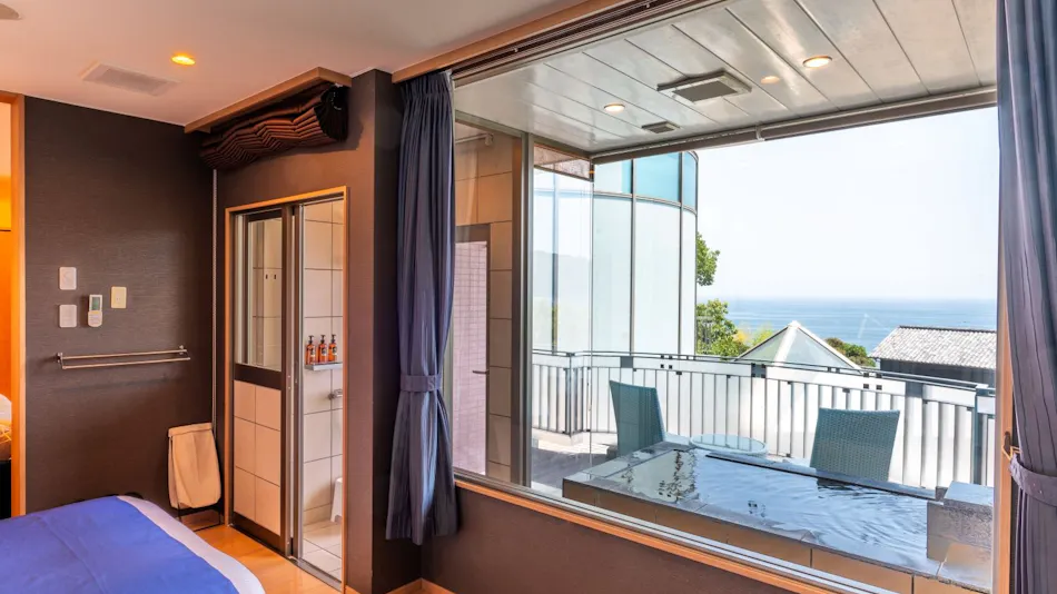 Auberge Fontaine Bleau Atami