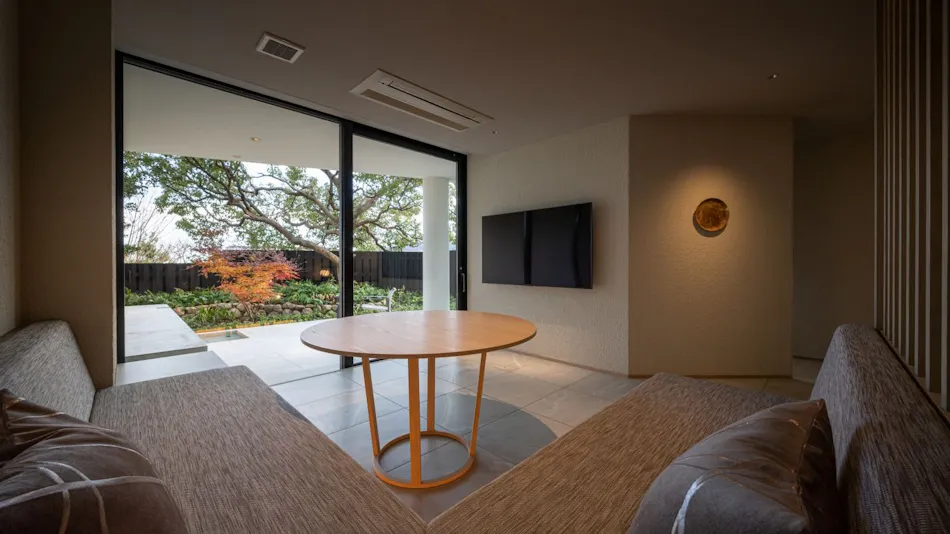 Auberge Fontaine Bleau Atami