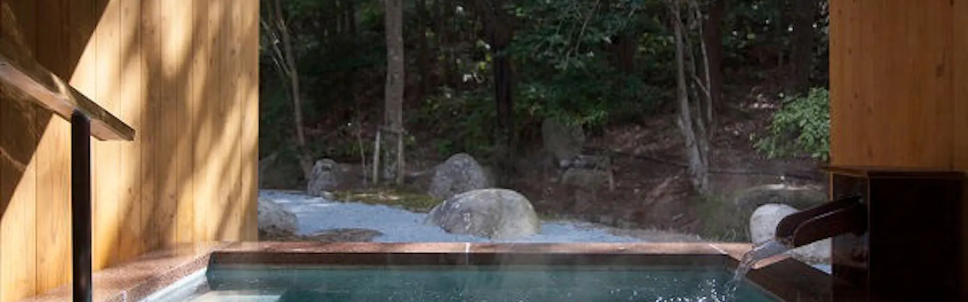 千年のしじま 月夜見の座