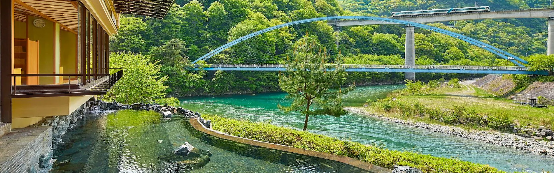 川治温泉 湯けむりの里 柏屋