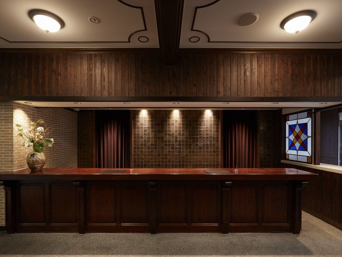 ロビー　レセプションカウンター