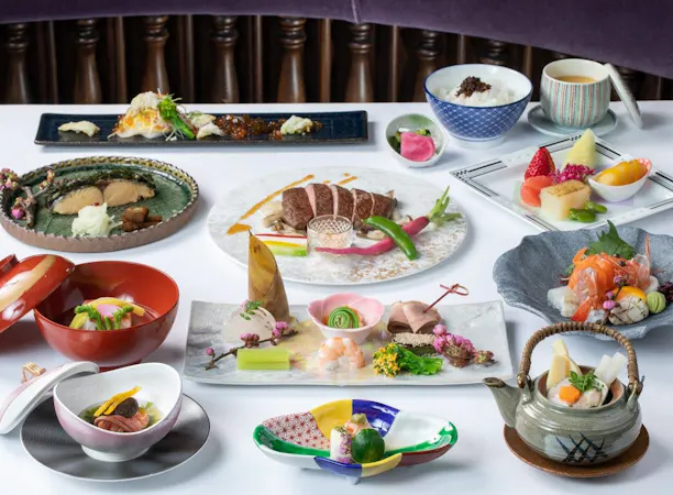 春 和食いかざ会席イメージ