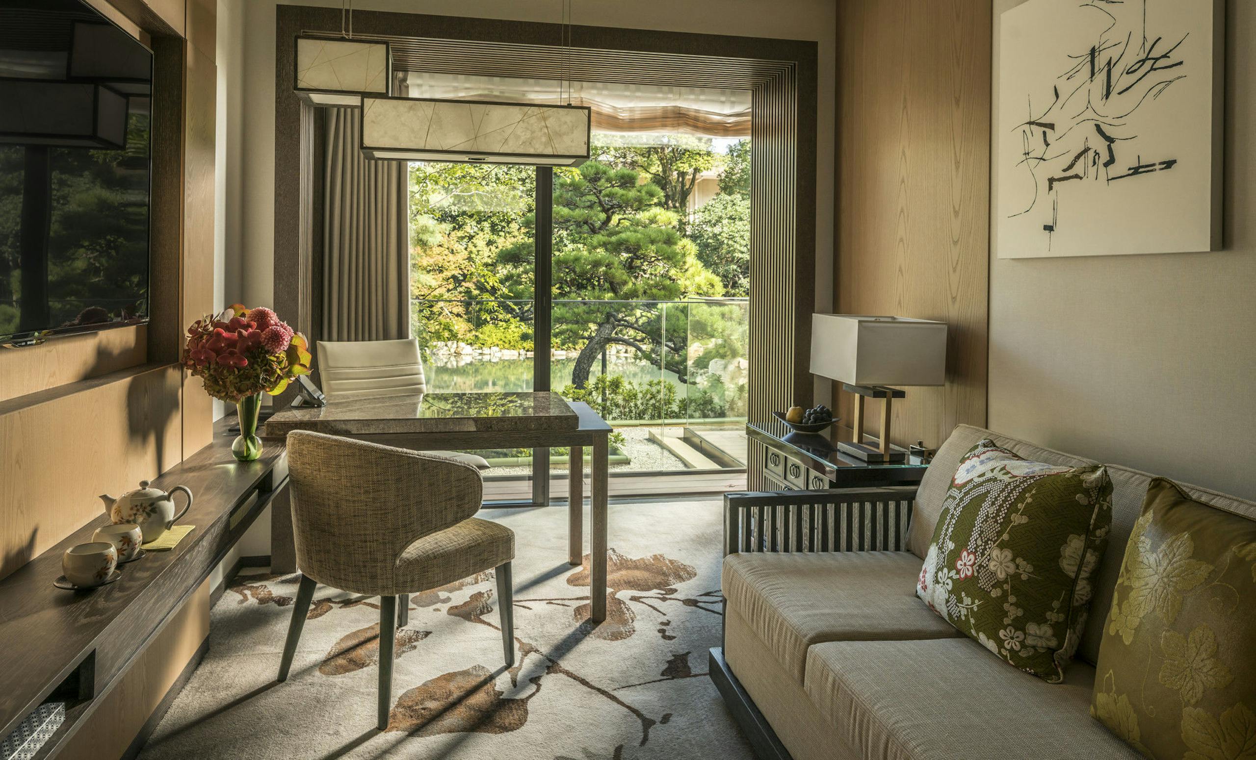 画像に alt 属性が指定されていません。ファイル名: 10715018.jpg