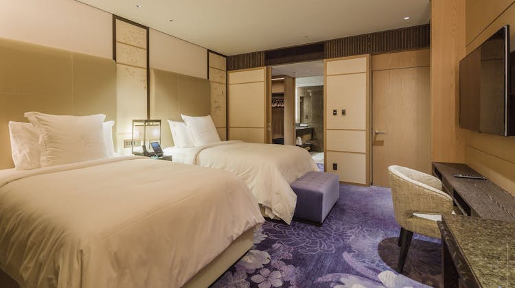 Akftncxdglfyem Akftncxdglfyem