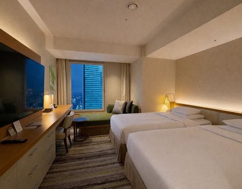 デラックスコーナーツイン