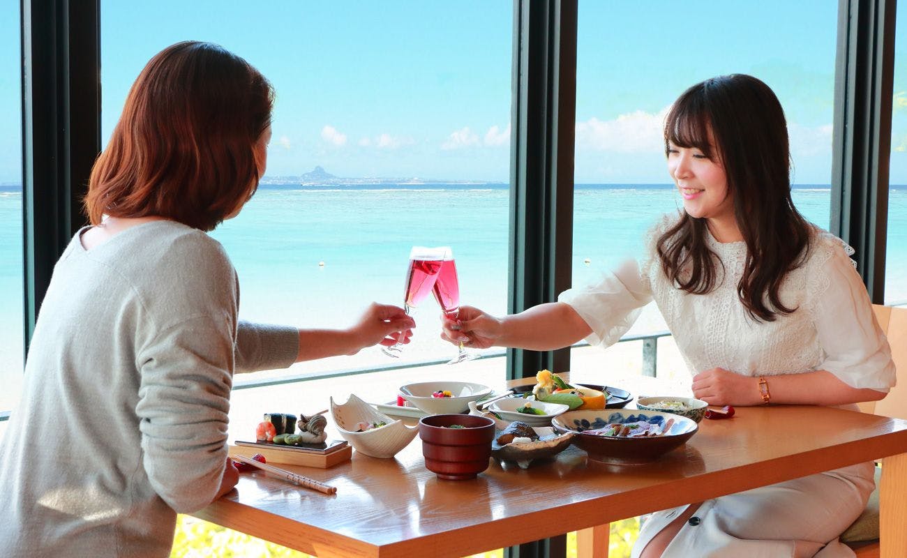 海の旅亭おきなわ名嘉真荘