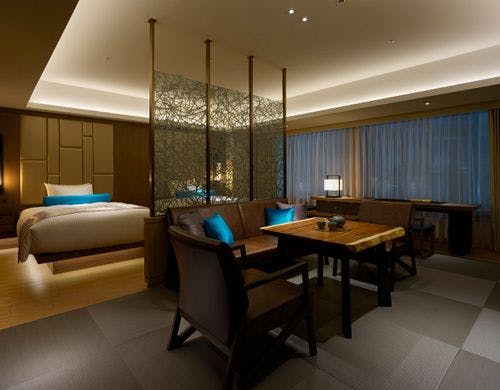 【ジュニアスイート東山】