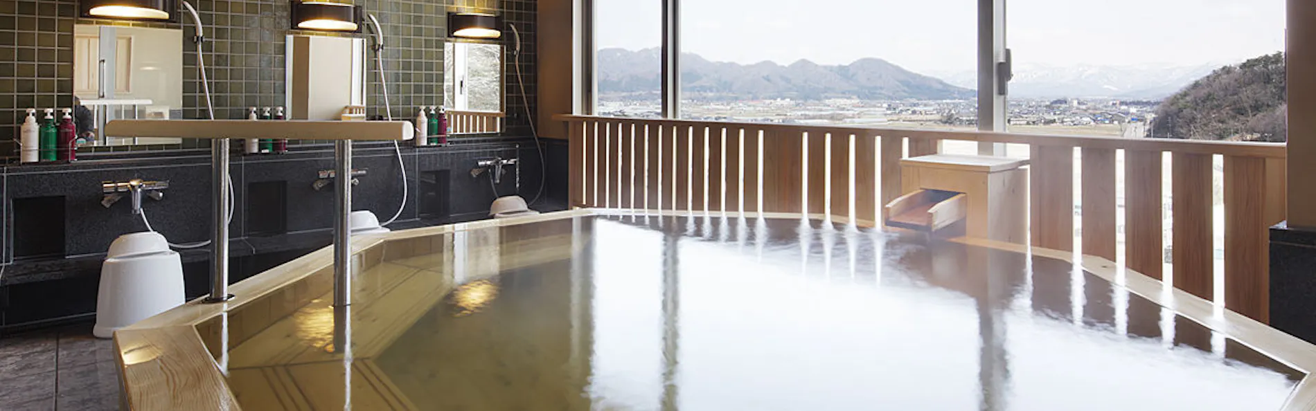 瀬波グランドホテル はぎのや