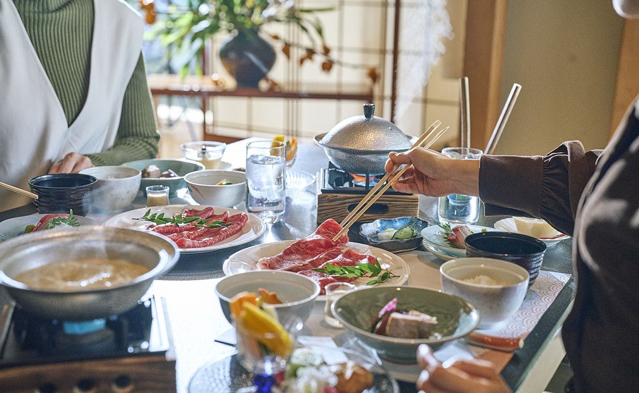 다채로운 가이세키 요리를 즐겨보세요.
