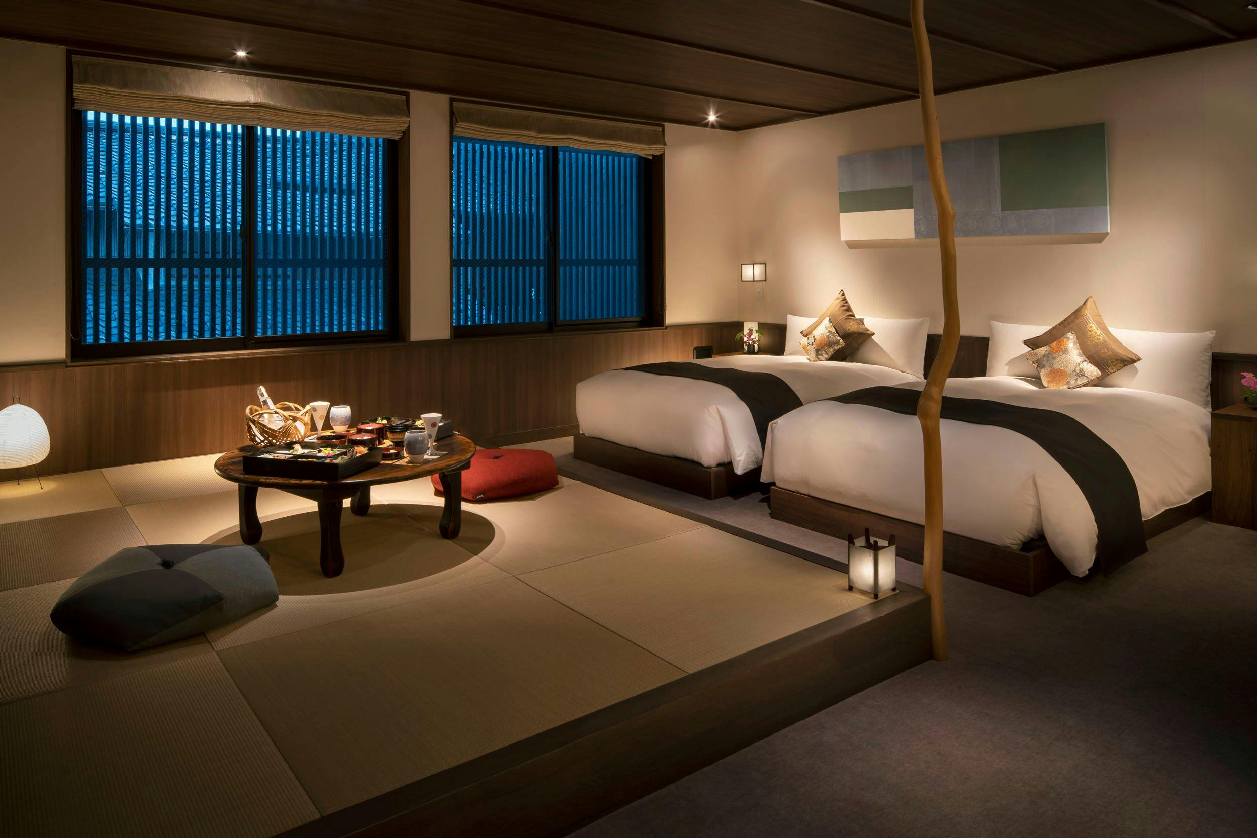 ＴＨＥ　ＪＵＮＥＩ　ＨＯＴＥＬ　京都御所西