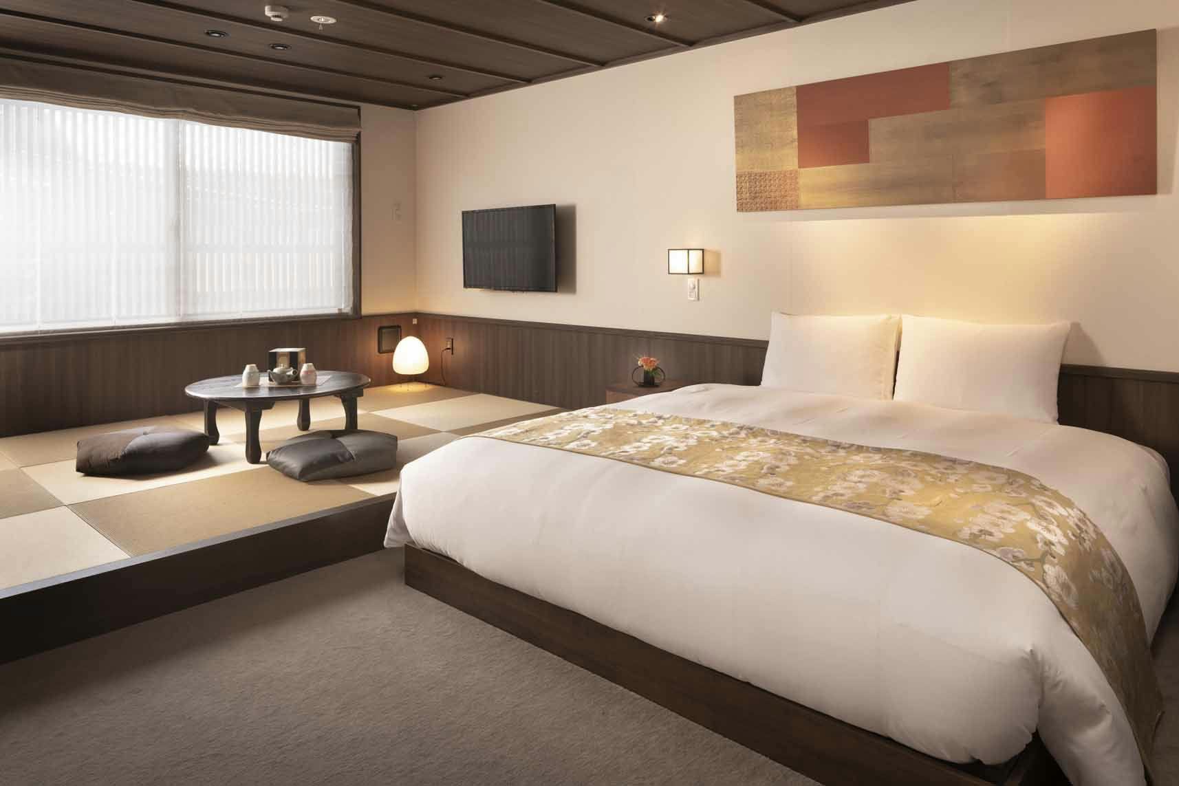 ＴＨＥ　ＪＵＮＥＩ　ＨＯＴＥＬ　京都御所西