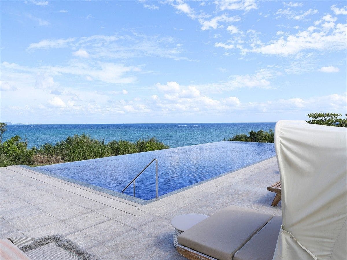 THE HIRAMATSU HOTELS & RESORTS 宜野座