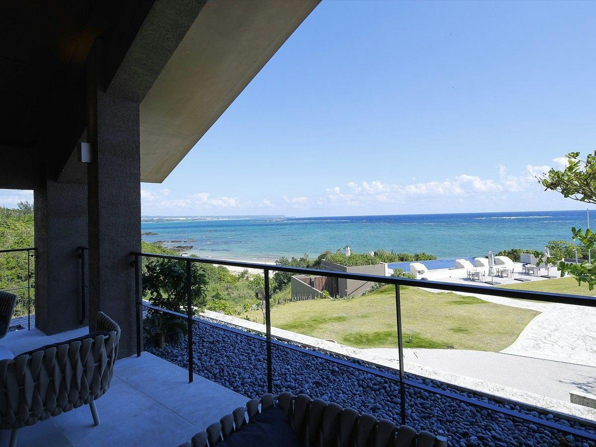 THE HIRAMATSU HOTELS & RESORTS 宜野座