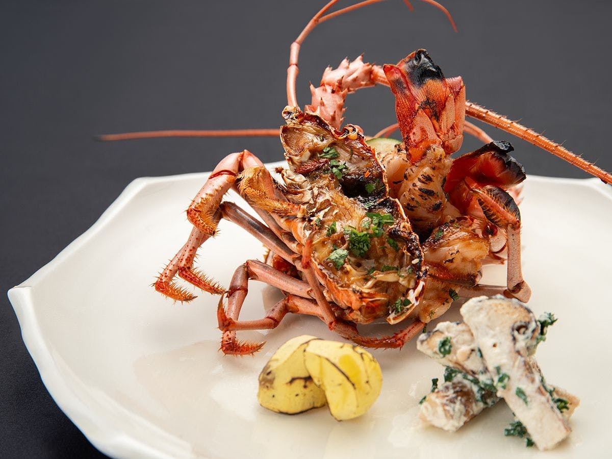 AUBERGE YUSURA ひと手間に和ごころ感じる料亭宿