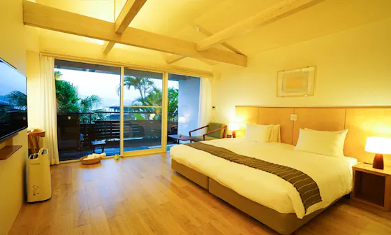 MIRU AMAMI Hillside Villa Amami Oshima