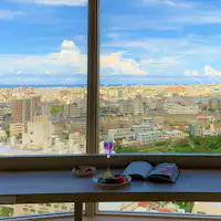 【最上階プレミアラウンジ】